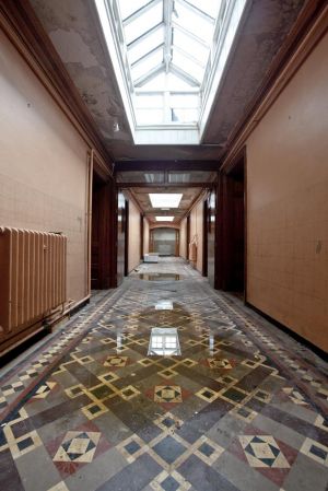 Mid Wales Hospital, September 2010, Entrance Hall 